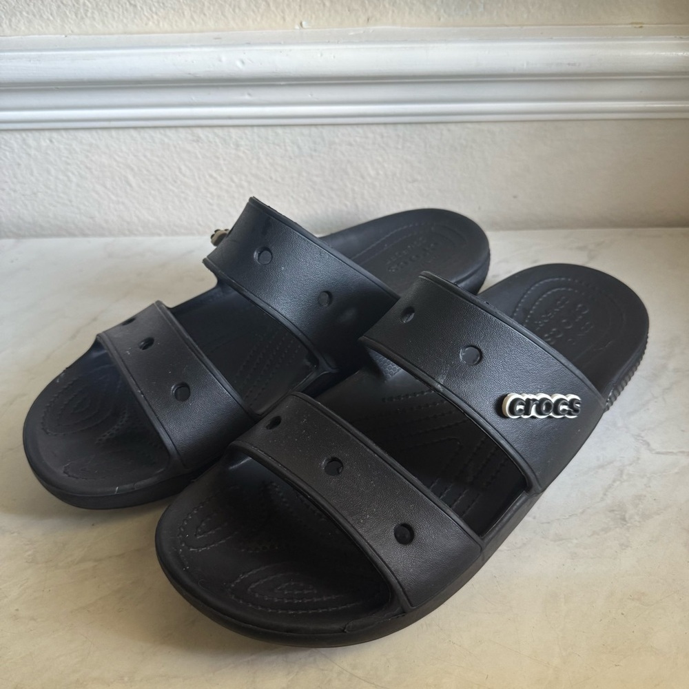 CROCS Classic Black Slide Sandals